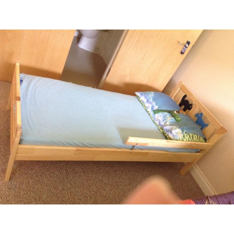 Wood Junior Bed with Mattress