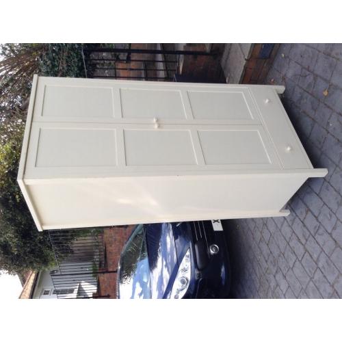 Complete Wooden Off White Bedroom Suite