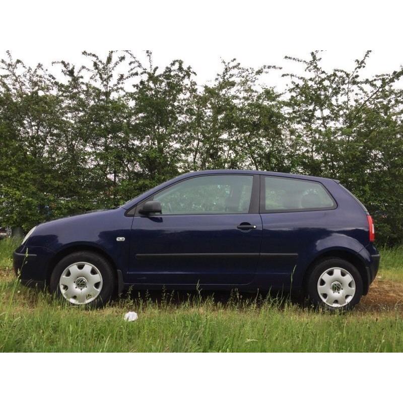 Vw polo auto A/C 1 year mot
