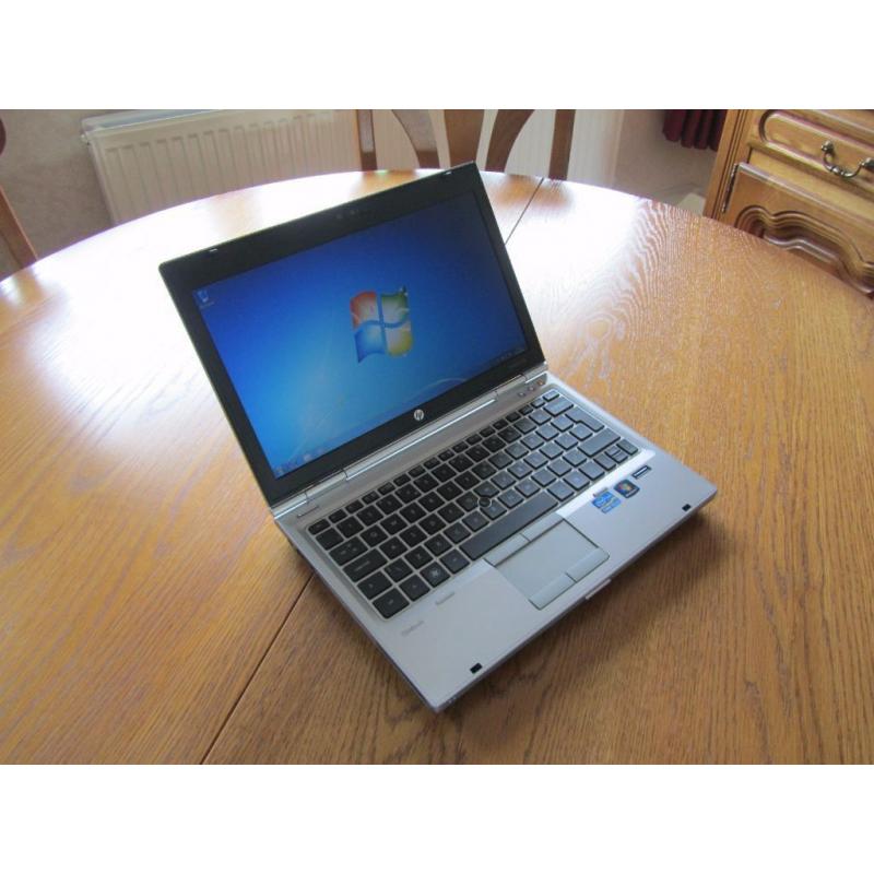 HP Elitebook 2560p laptop Intel 2.7ghz x 4 Core i7-2nd generation processor