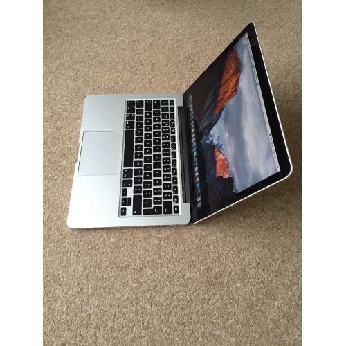 MacBook Pro With Retina Display 13' Only 3 1/2 Months Old (2015 Model)+AppleCare