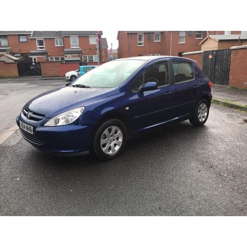 2004 Peugeot 307s 1.6 1.6v **full years mot** **full service history**