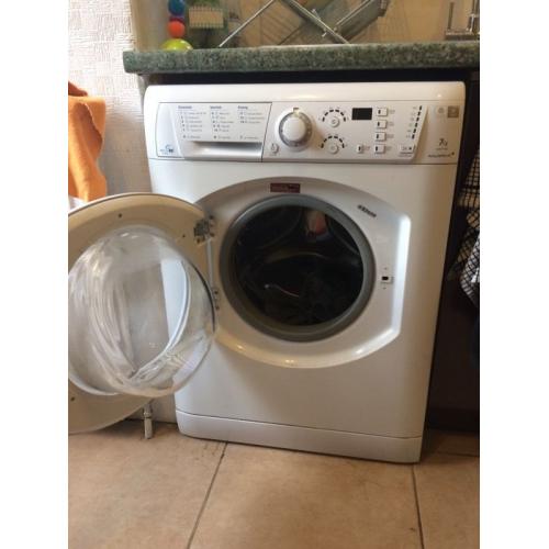 Hot point washer dryer