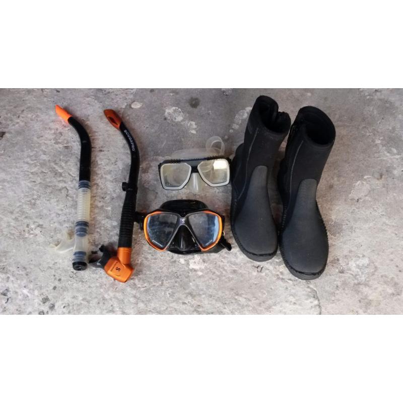 Snorkle , mask and wetsuit boots