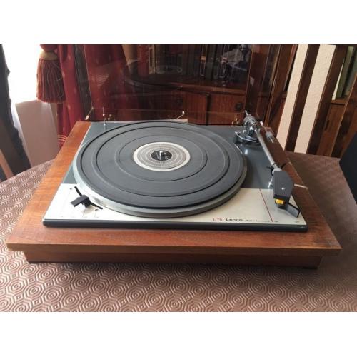Lenco Goldring L75 Turntable