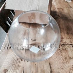 Never used glass gold fish bowls_ perfect for flower arranging weddings or occasions