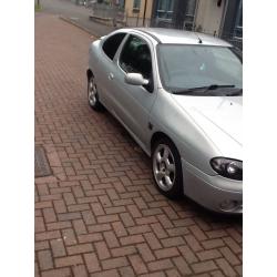Pocket rocket Renault megane coupe fidji 1.6 16v