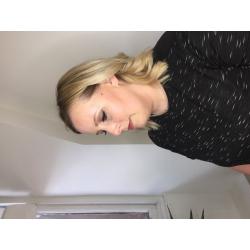 Freelance make up artist