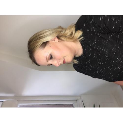 Freelance make up artist