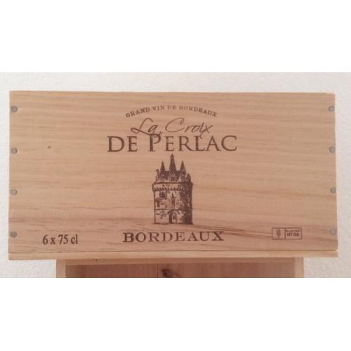 Wooden wine boxes