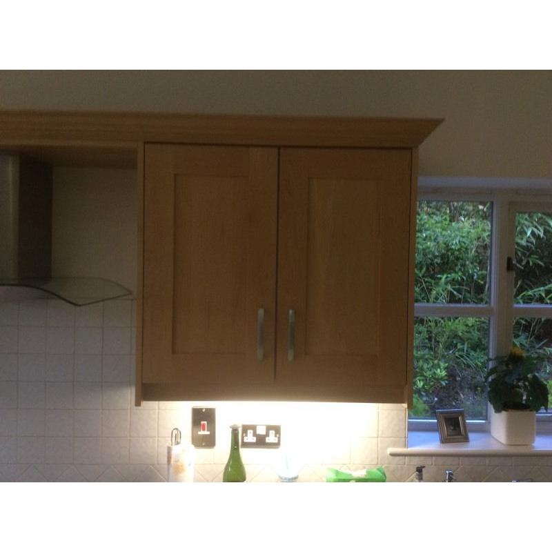 Beech Shaker complete Kitchen with Granite Worktops and appliances