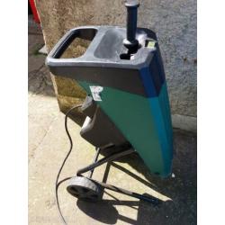 B&Q shredder/ chipper