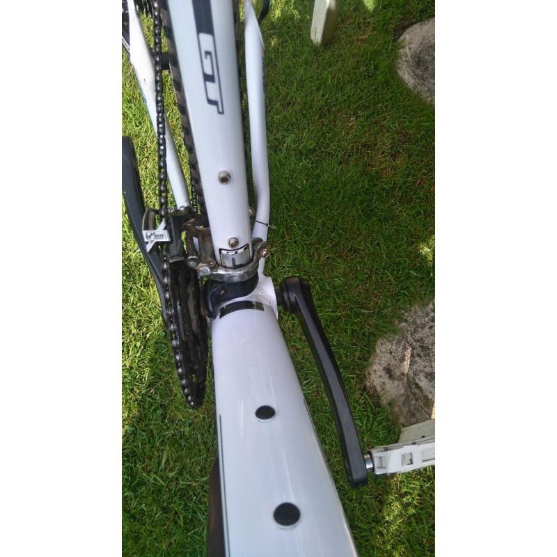 Gt Agressor 1.0 Mens Mountain Bike Large Good condition.