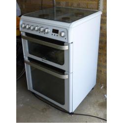 Hotpoint Ultima Dual Fuel Cooker (60cm) 3 years old