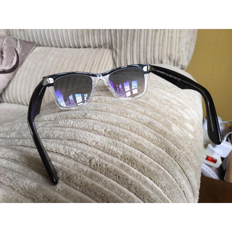 Ray ban wayfarer 2 sunglasses black/ clear