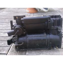 Defective Airmatic Air Compressor Pump for Mercedes S Class W220 W211 S211 W219