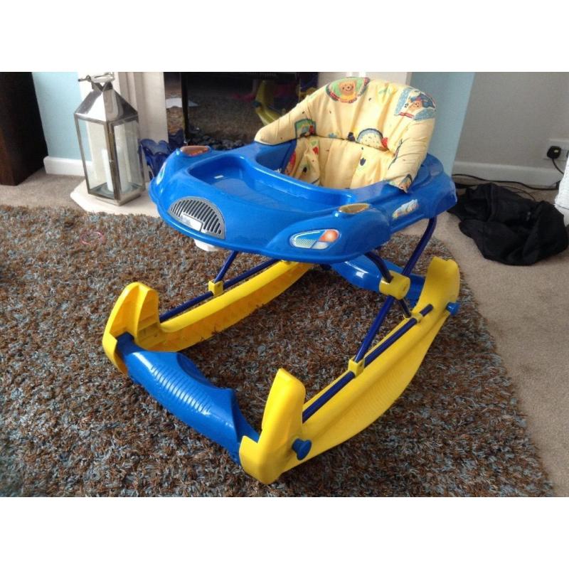 Baby walker/rocker
