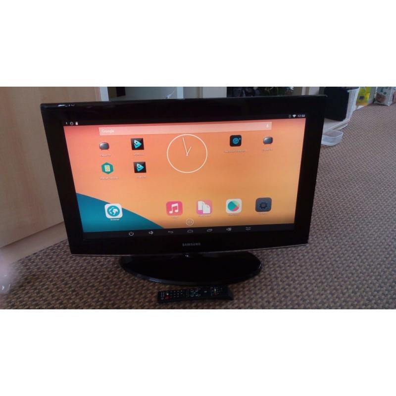 SAMSUNG 32" LCD TV, new remote, 3x HDMI, fully working order, free delivery