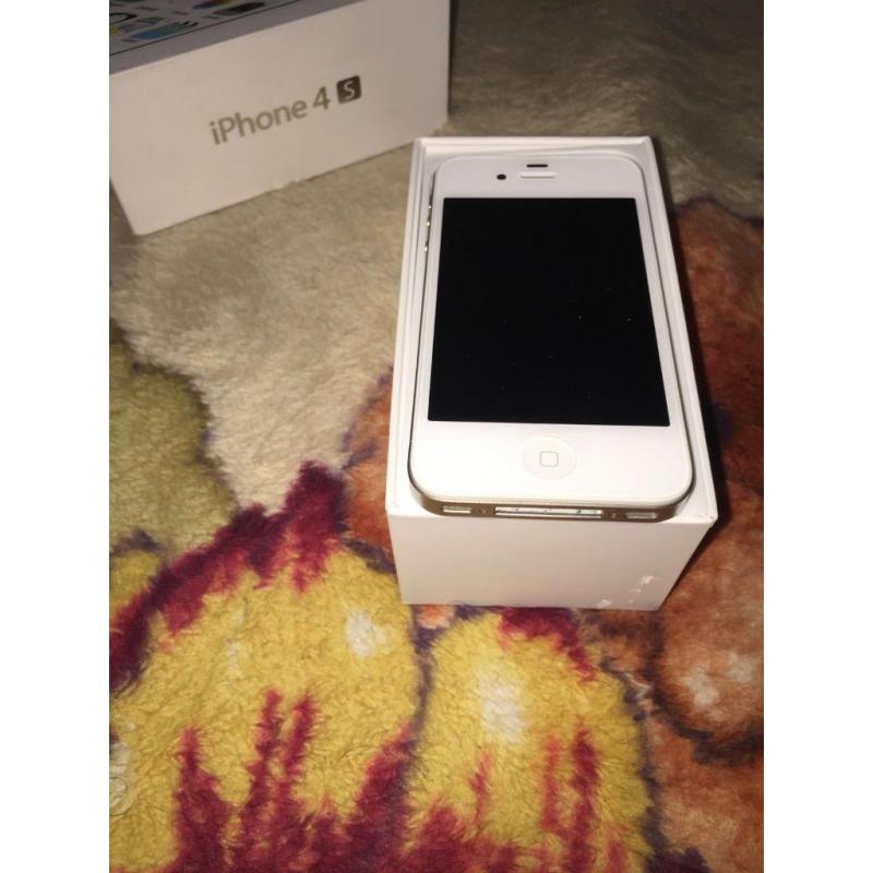 LIKE NEW/MINT - APPLE IPHONE 4S - 16GB - WHITE ( UNLOCKED )