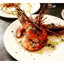 Kitchen porter required full time for busy Spanish restaurant.