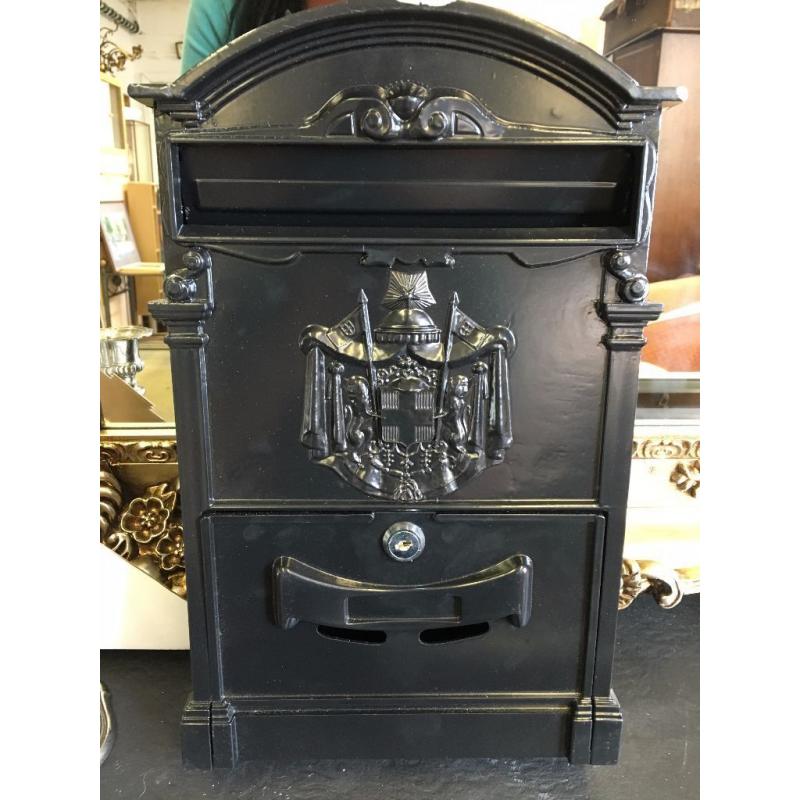 Antique / Vintage Style Postbox - REDUCED
