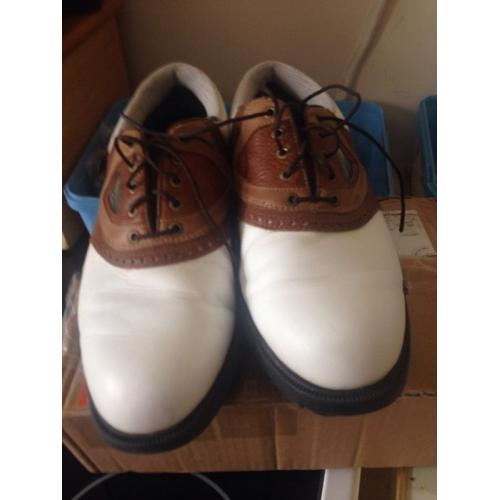 foot joy golf shoes