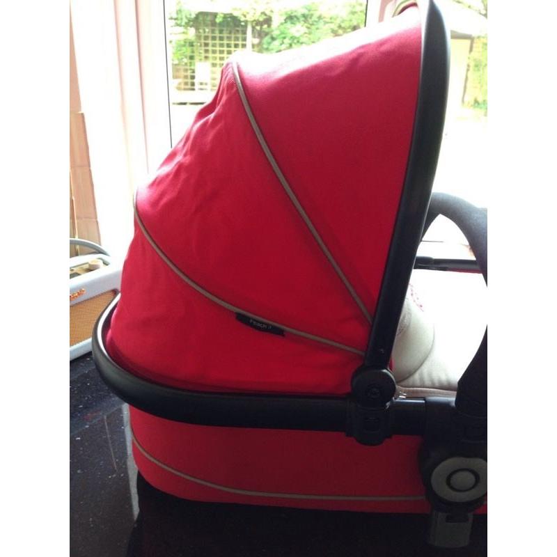 Icandy blossom twin carrycot in Sherbet