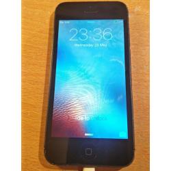 Apple iPhone 5 32GB (O2) Black / Slate Grey + case!