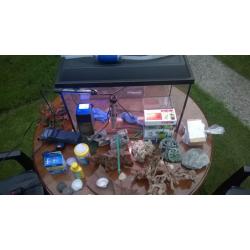 Fish tank 80l with accessories