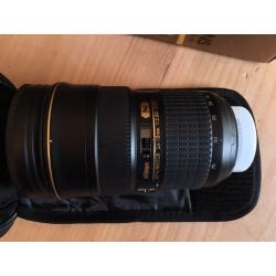 Nikon AF-S 24-70mm f2.8 Lens & extra
