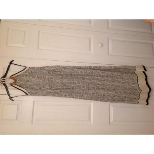 Warehouse dress size 10
