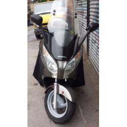 HONDA S WING 125 NOT GILERA SUZUKI PIAGGIO YAMAHA