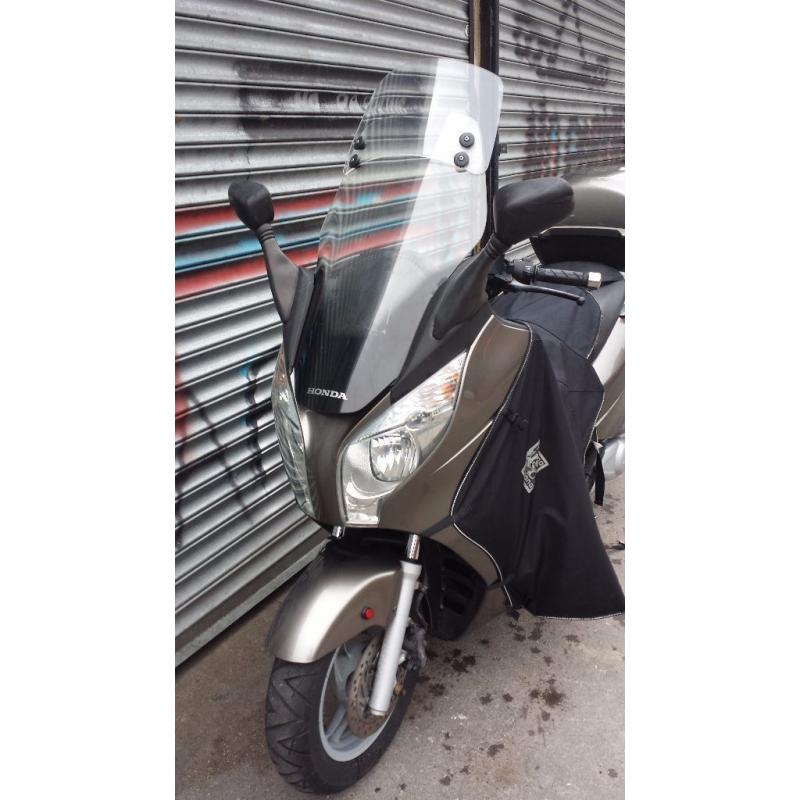 HONDA S WING 125 NOT GILERA SUZUKI PIAGGIO YAMAHA