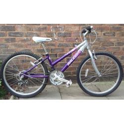 24inch wheels Raleigh Krush 24 Mountain Bike ages 9,10,11,12,13 Girls Junior kids boys bicycle