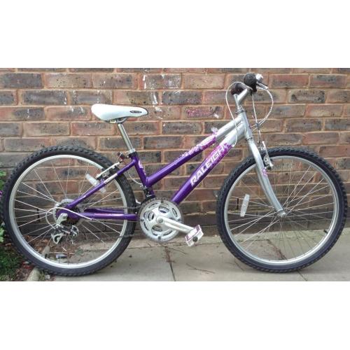 24inch wheels Raleigh Krush 24 Mountain Bike ages 9,10,11,12,13 Girls Junior kids boys bicycle