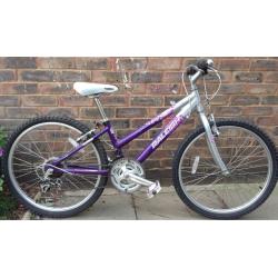 24inch wheels Raleigh Krush 24 Mountain Bike ages 9,10,11,12,13 Girls Junior kids boys bicycle