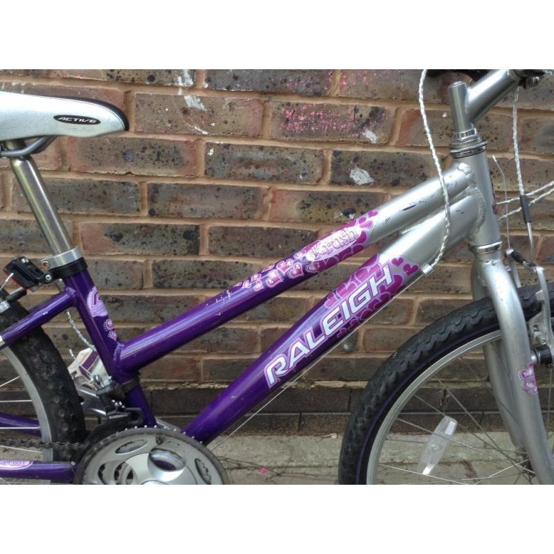 24inch wheels Raleigh Krush 24 Mountain Bike ages 9,10,11,12,13 Girls Junior kids boys bicycle