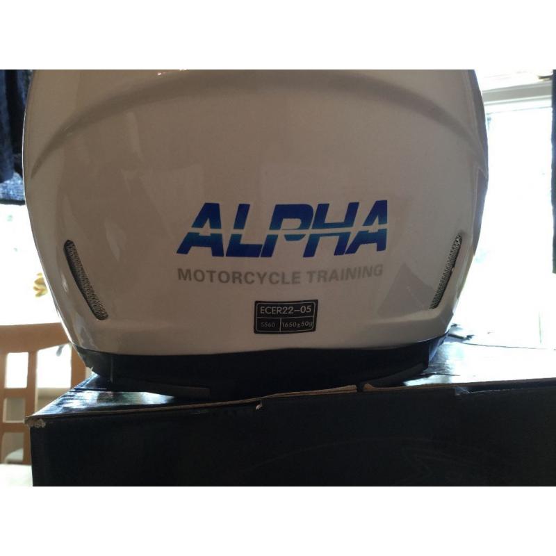 Brand bew white EU certified helmet