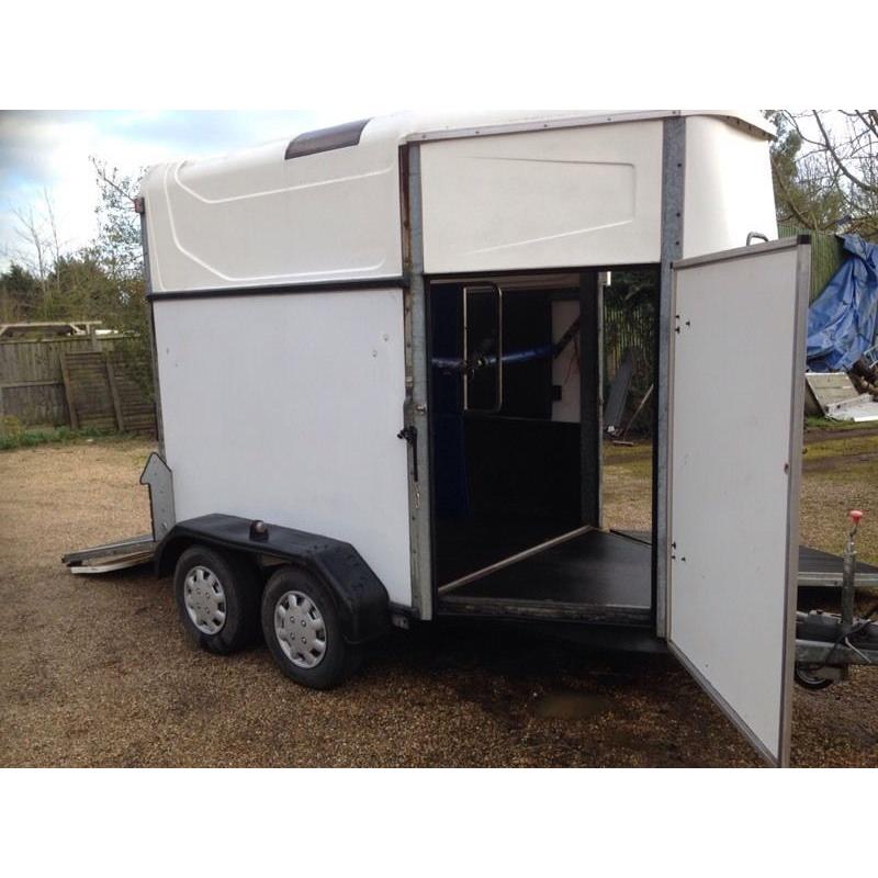 Indespension 2008 horsebox trailer,