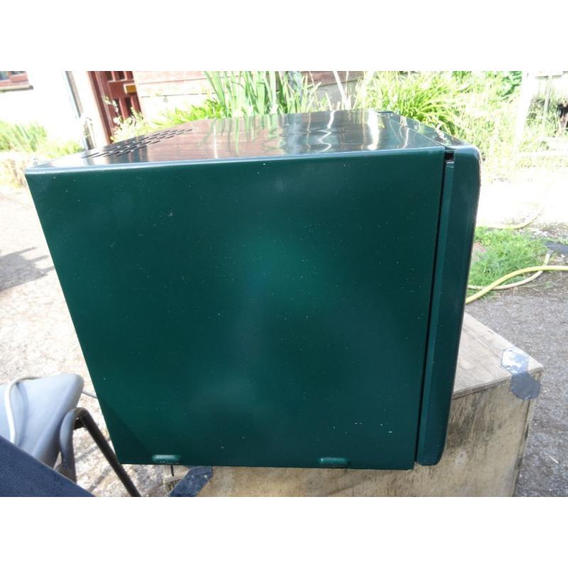 Sanyo Super Showerwave 900w microwave grill 1300w