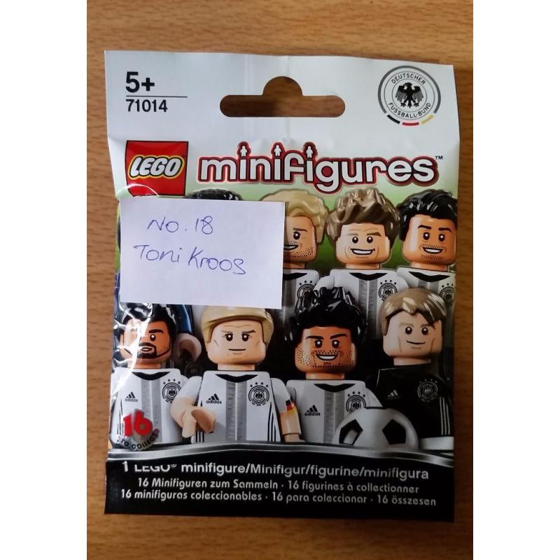 LEGO DFB German Football Minifigure 71014 - No. 18 (Toni Kroos)