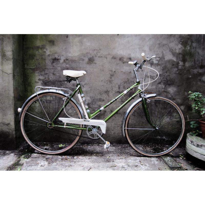 PUCH ELEGANCE, vintage ladies women's dutch style traditional road bike, 20 inch, 3 speed