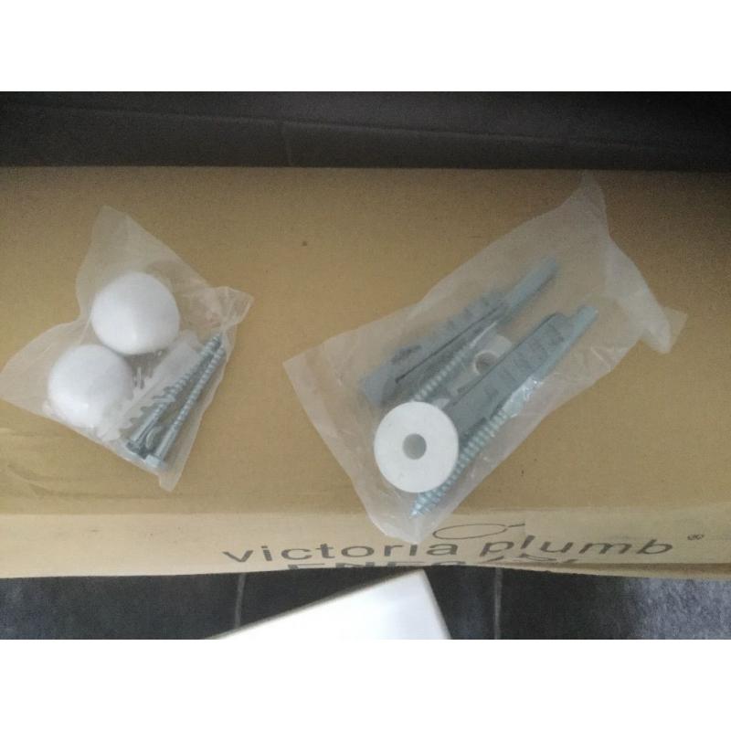 Brand New Victoria Plumb bathroom Sink and Pedestal