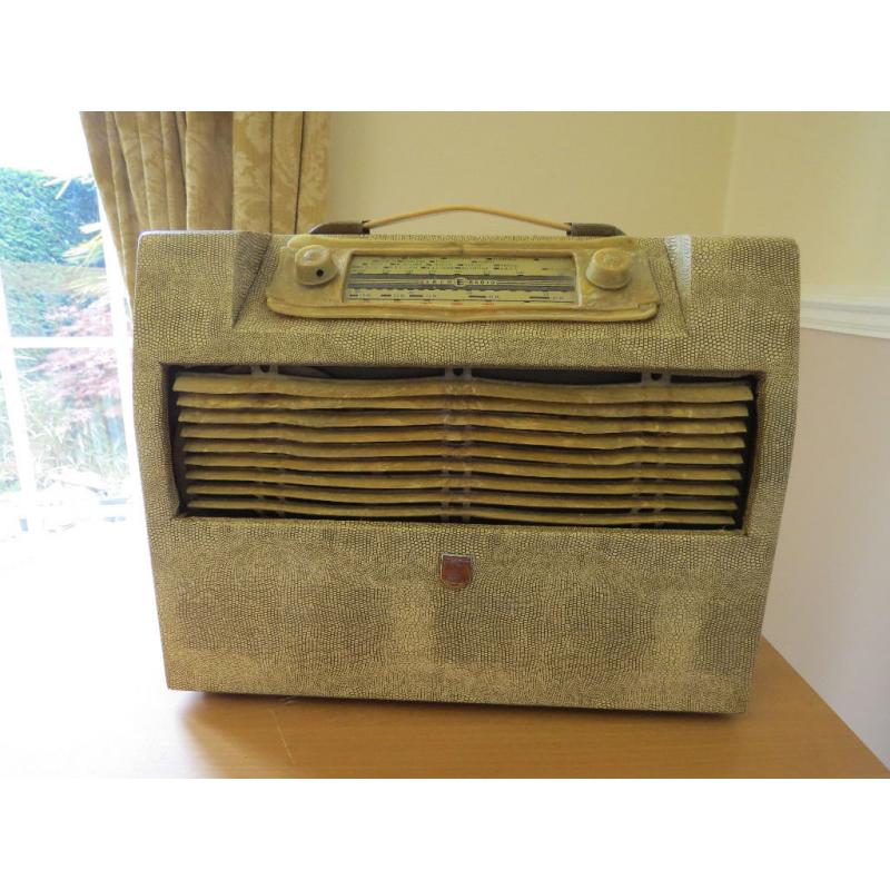 ECKO VINTAGE TRANSISTOR RADIO WORKING