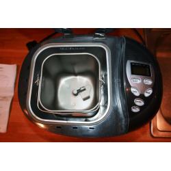 Morphy Richards Breadmaker