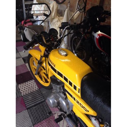 Yamaha RD200