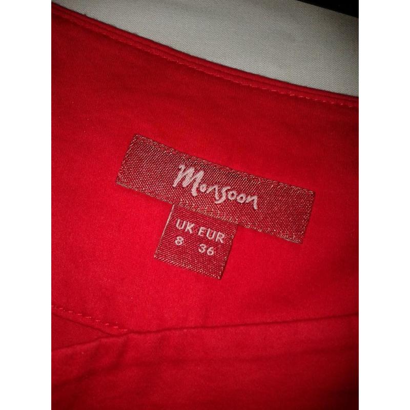 **SOME LADIES CLOTHES**
