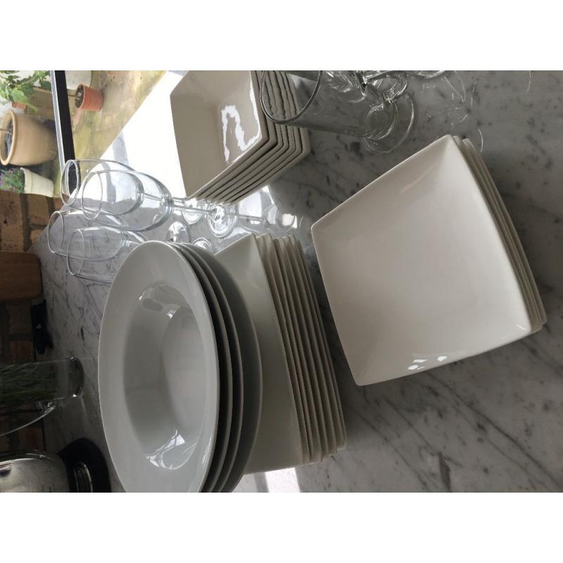 White square crockery set and glasses