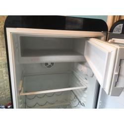 Gloss black Smeg fridge freezer - beautiful condition