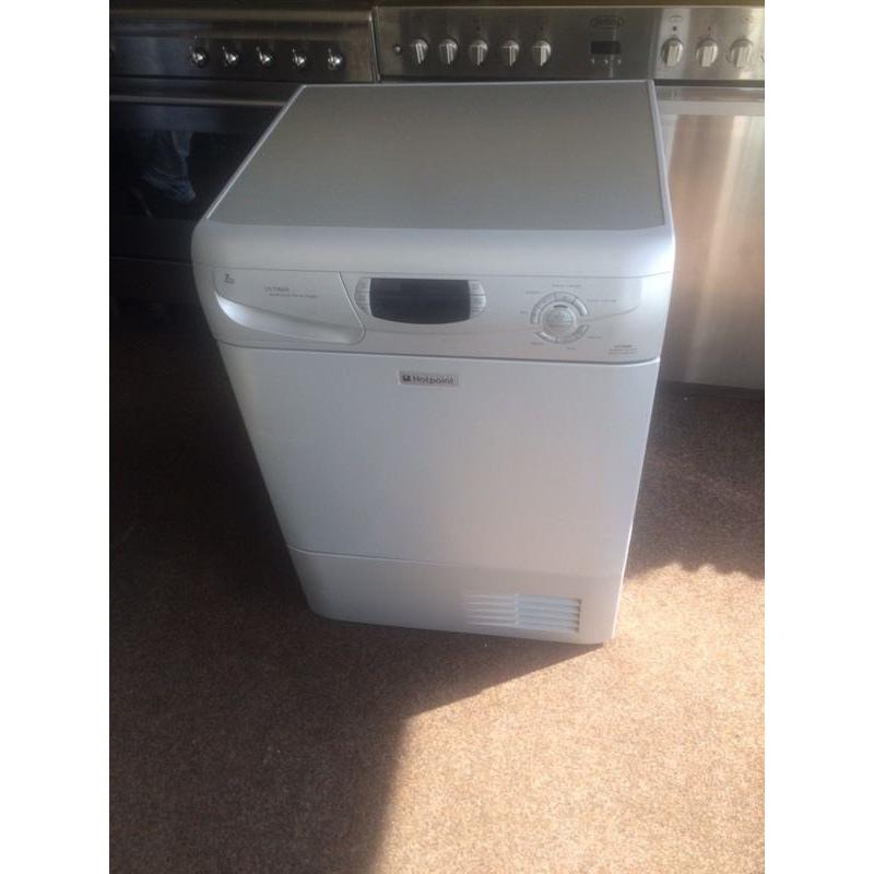 Silver hotpoint 7kg digital screen display condenser dryers good condition with guarantee